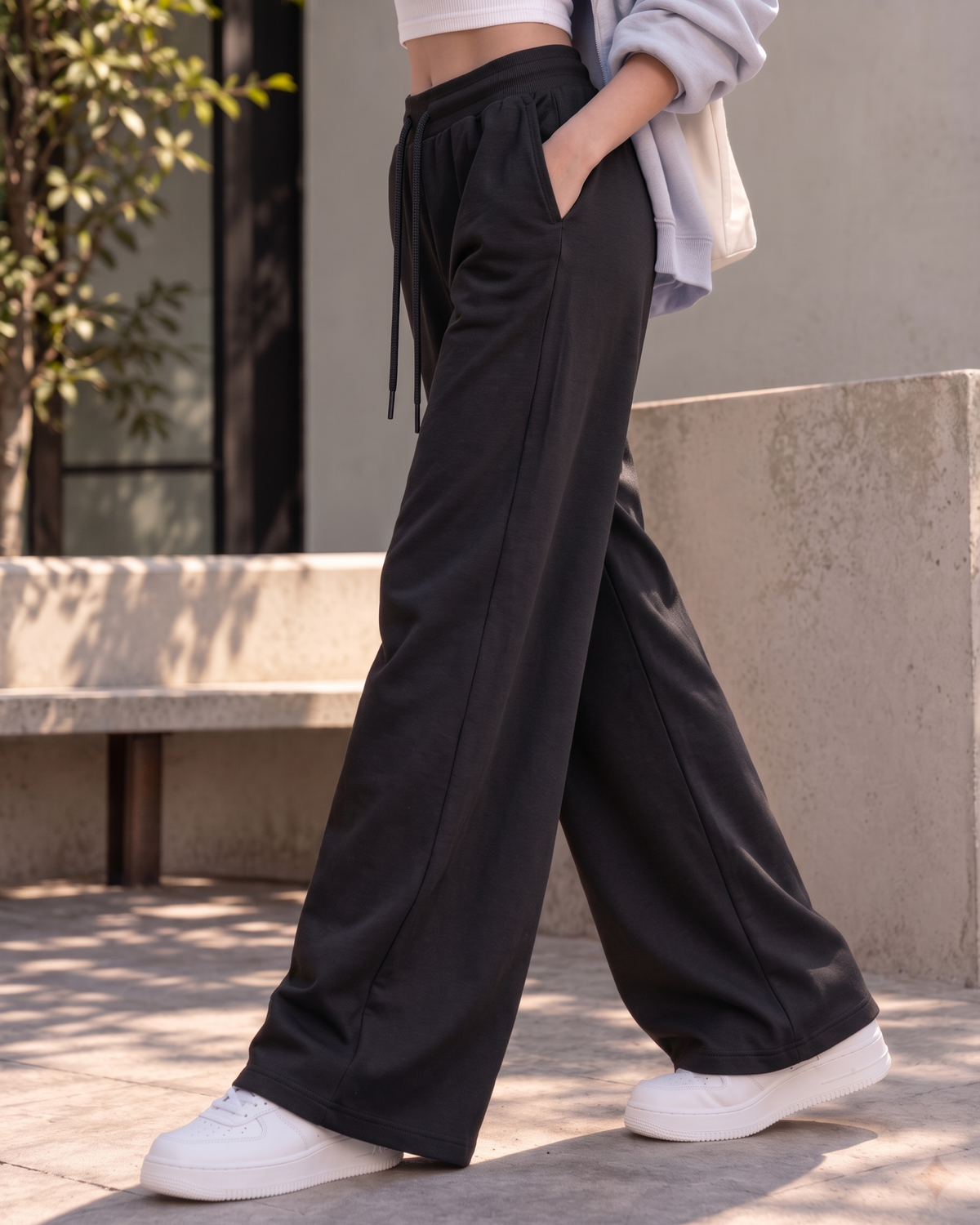 High-Waisted Wide-Leg Drawstring Trousers in Classic Black