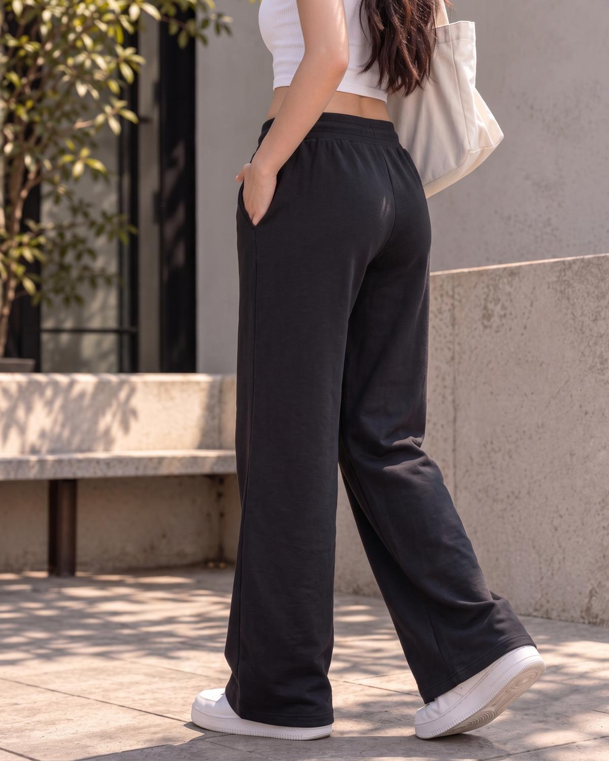 High-Waisted Wide-Leg Drawstring Trousers in Classic Black