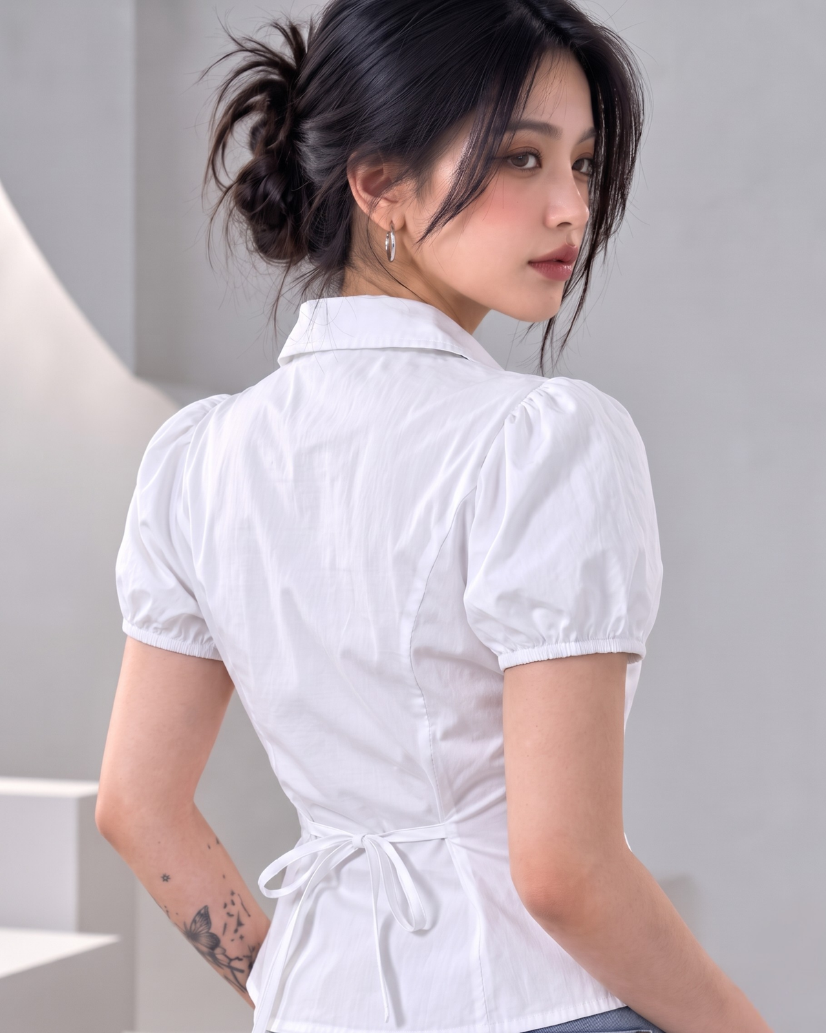 Tie-Back Corset Puff-Sleeve Poplin Blouse in Crisp White